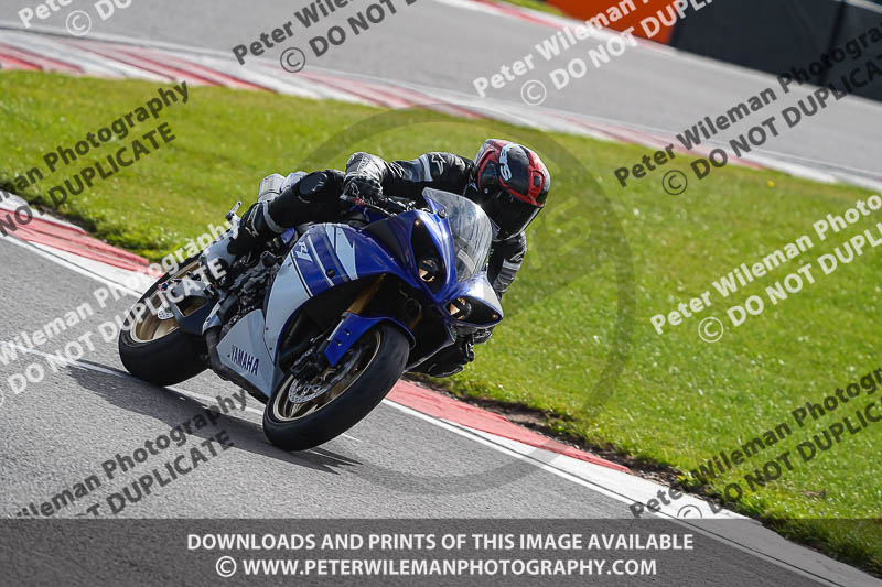 donington no limits trackday;donington park photographs;donington trackday photographs;no limits trackdays;peter wileman photography;trackday digital images;trackday photos
